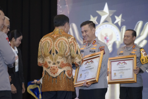 Integritas Kapolda Sulsel Rusdi Hartono Dibuktikan dengan 3 Penghargaan Nasional