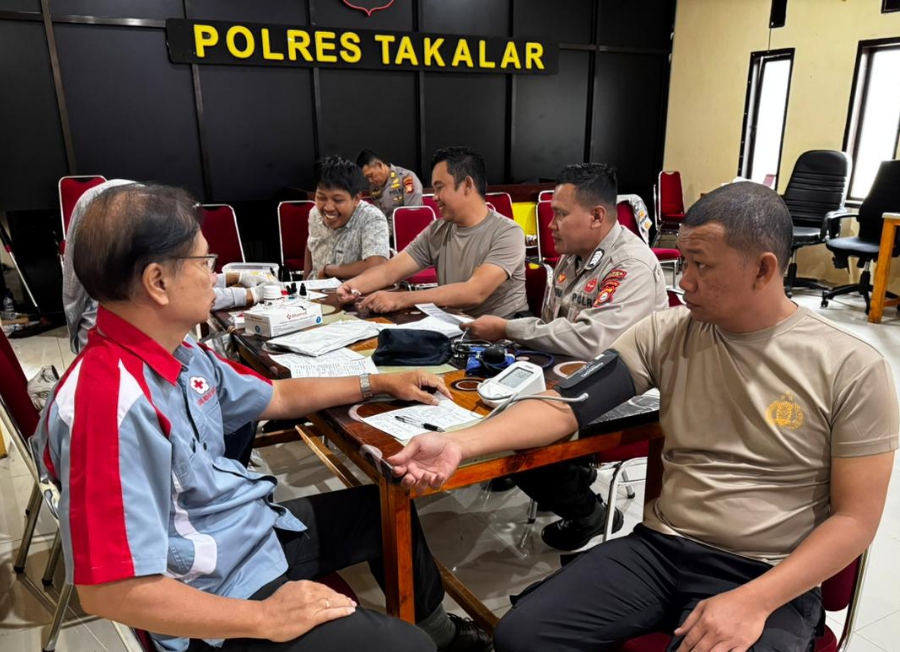 Polres Takalar Gelar Donor Darah Sambut HUT Humas Polri ke-74: Wujud Nyata Kepedulian untuk Sesama