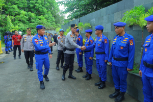 *Kapolda Sulsel Pimpin Apel Bersama Personel Ditpolairud Polda Sulsel*