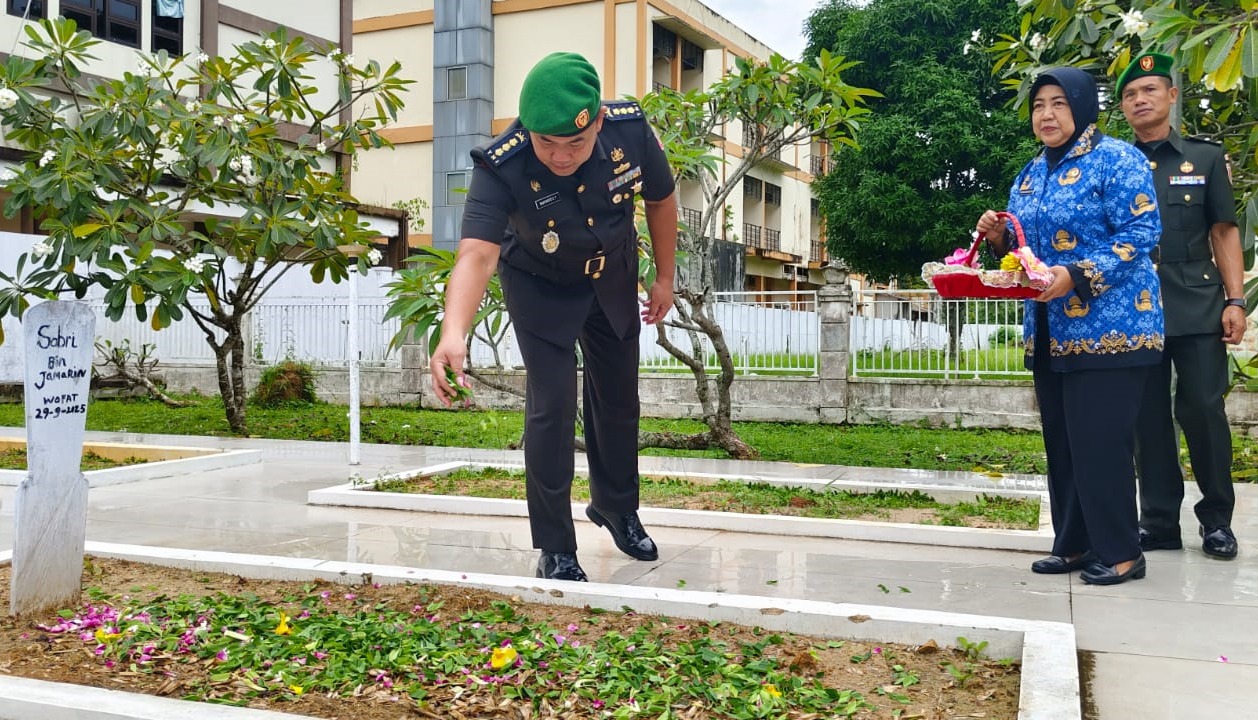 Momentum HJK ke-80, Kasrem 091/ASN Pimpin Langsung Ziarah Makam