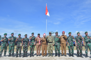 *Hari Bela Negara, Bupati Luwu Utara Beri Penghargaan Pelatih Bimbel Jasmani Pencetak Prajurit TNI*