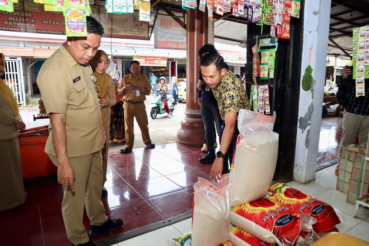 Polres Takalar Gelar Operasi Pasar Jelang Tahun Baru 2026, Pastikan Stok dan Harga Sembako Stabil