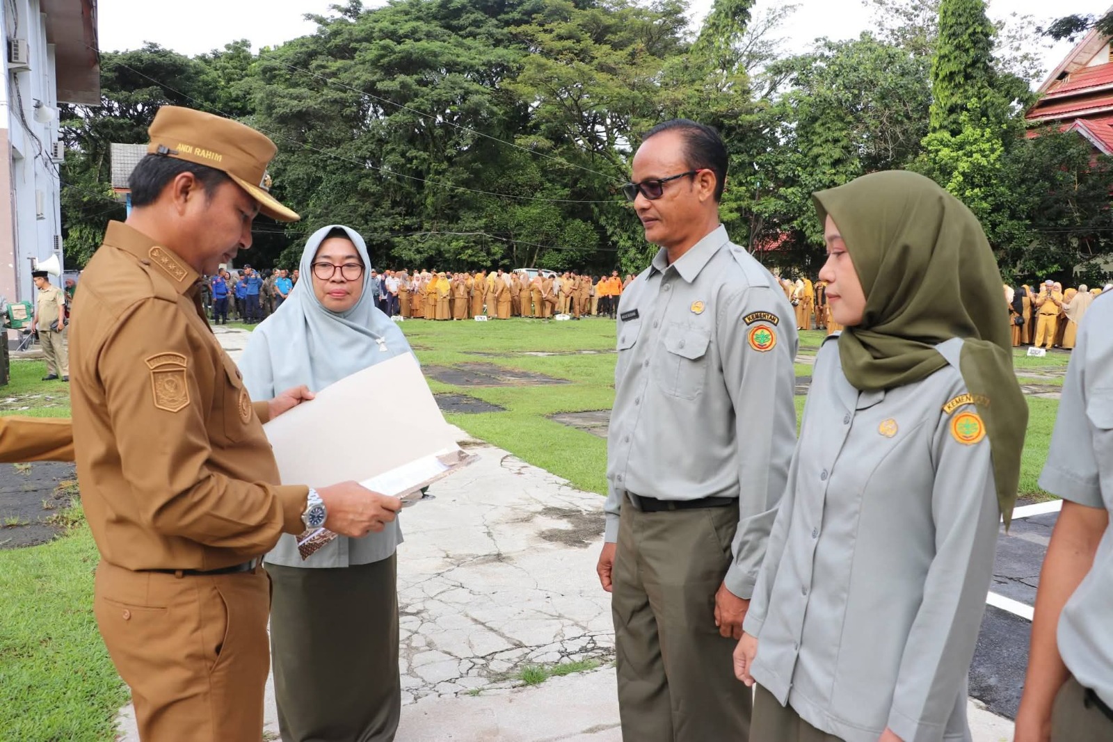 *Bupati Andi Rahim Resmi Lepas Status Penyuluh Pertanian Luwu Utara ke Pusat*