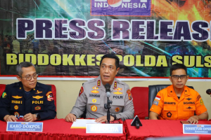 *Biddokkes Polda Sulsel Gelar Konferensi Pers Hasil Identifikasi Korban Kecelakaan Pesawat ATR 42-500, 1 Korban Teridentifikasi*