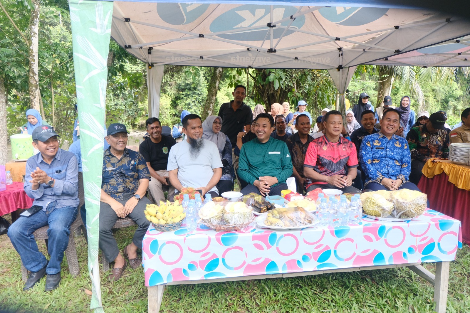 *Tunda Berangkat ke Makassar, Bupati Dahulukan Hadiri Kegiatan Penyuluh Pertanian di Pincara*