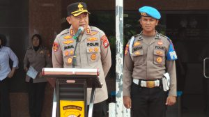 *Kapolres Sinjai Pimpin Apel Jam Pimpinan, Tekankan Disiplin, Solidaritas, dan Kepedulian Sosial.*