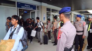 *Polres Pelabuhan Tanjungperak Gelar KRYD Kawal Arus Balik di Terminal GSN*