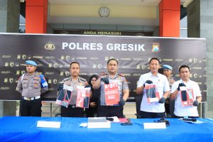 *Polres Gresik Bongkar Jaringan Narkoba Lintas Pulau, 6 Tersangka Diamankan*