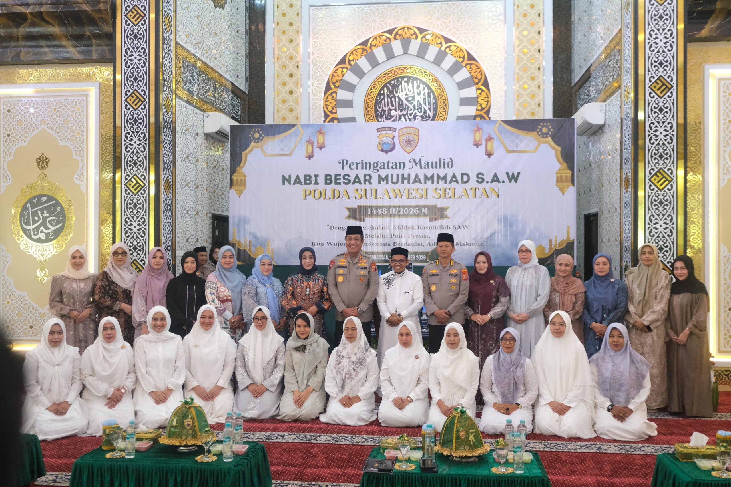 *Polda Sulsel Gelar Peringatan Maulid Nabi Muhammad SAW 1448 H, Perkuat Keteladanan dalam Pengabdian*