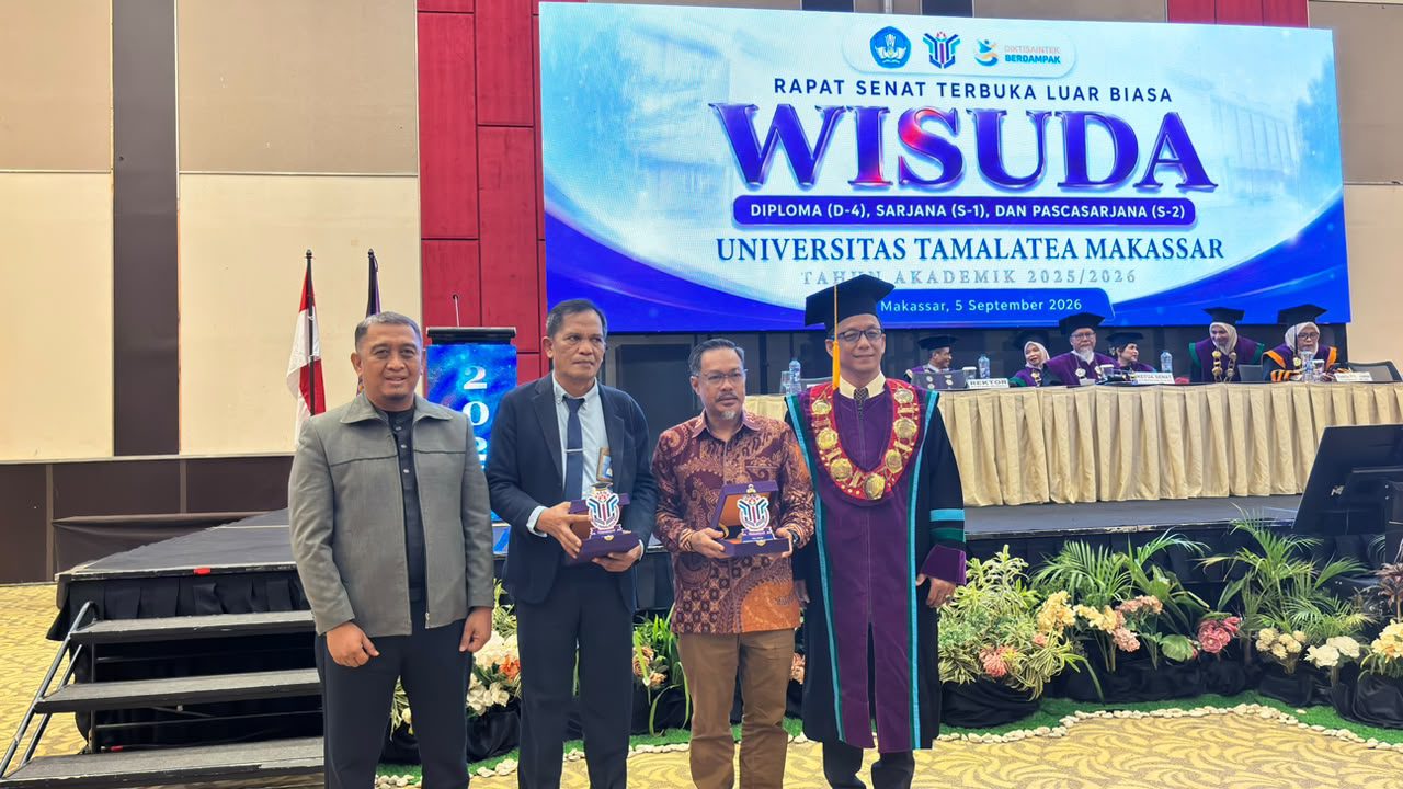 Universitas Tamalatea Makassar (UTAMA) Selenggarakan Rapat Senat Terbuka Luar Biasa Wisuda UTAMA Ke-III di Ballroom Hotel Dalton Makassar, Sabtu (5/9/2026).