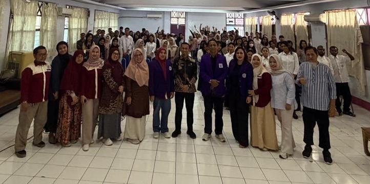 Universitas Tamalatea Makassar (UTAMA) menggelar Kuliah Umum, bertajuk “Inovasi Kesehatan Berbasis Data dan Sains (membangun ekosistem kesehatan yang adiptif, presisi dan berkelanjutan)” pada Kamis (25/9/2025)